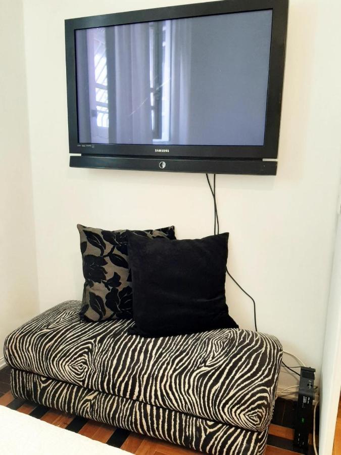 Linda Leblon Homestay - 3 Min To The Beach Rio de Janeiro Buitenkant foto